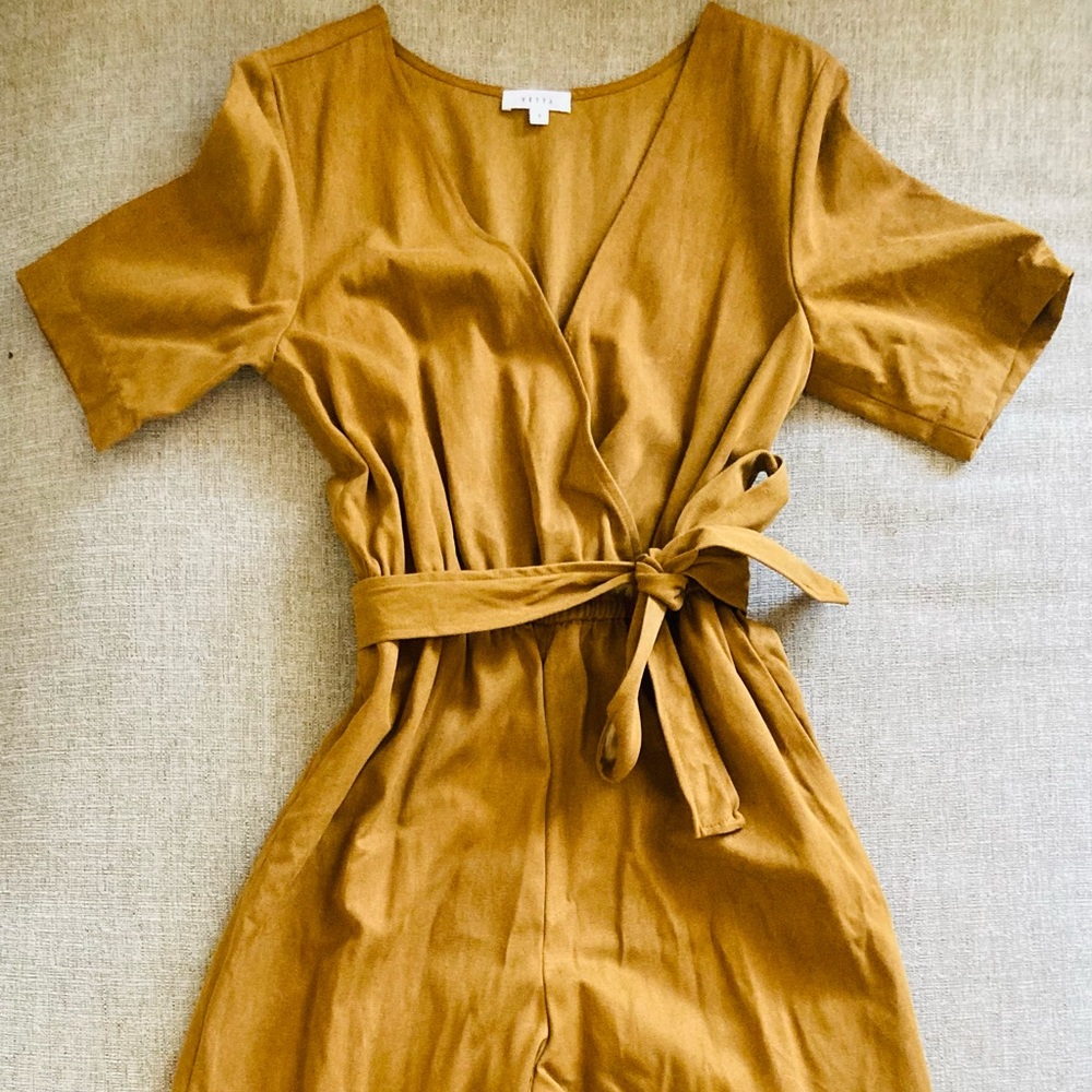 VETTA Capsule Wrap Jumpsuit